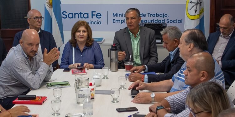 Provincia propuso 33,5% de aumento a docentes