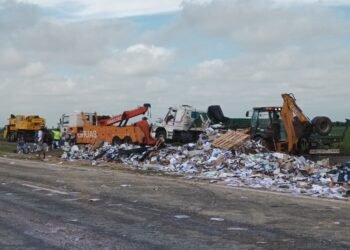 Volcó un camión en la autopista 34 y hubo demoras en el tránsito