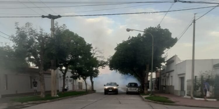 Se realizan tareas de bloqueo por dengue