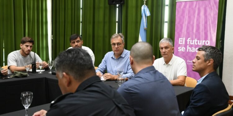 El Intendente encabezó la reunión del Comando Unificado