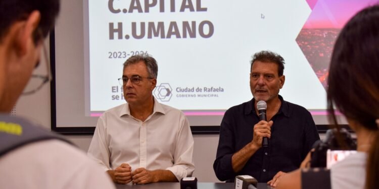 SEOM firmó un histórico convenio colectivo con el municipio de Rafaela