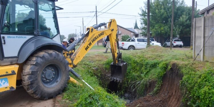 El Municipio realiza tareas de mantenimiento y limpieza de desagües