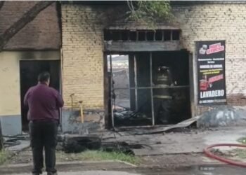 Incendio y daños totales en una gomeria