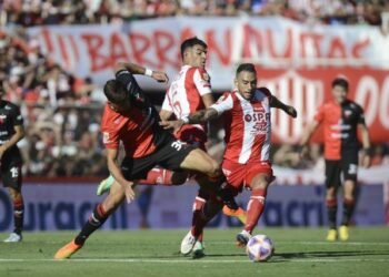 El clásico santafesino terminó en empate y Boca derrotó a Platense