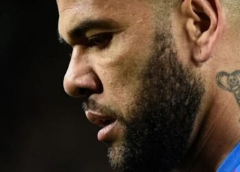 Dani Alves cambió por cuarta vez su declaración y aceptó el acto sexual