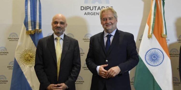 Mirabella presidirá el grupo parlamentario de relaciones con India, principal socio comercial de Santa Fe