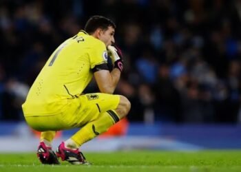 ¿El «Dibu» Martínez dejará el Aston Villa?