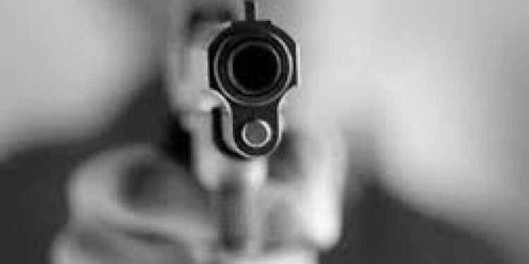 Balacera y un joven con heridas en sus piernas