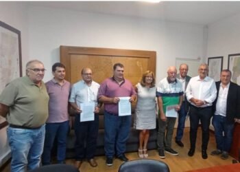 Se firmaron convenios para la realización de obras hídricas en el Departamento Castellanos
