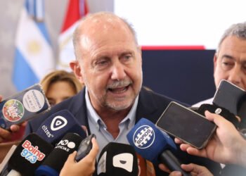 Perotti: “El gobierno nacional abandona Rosario”