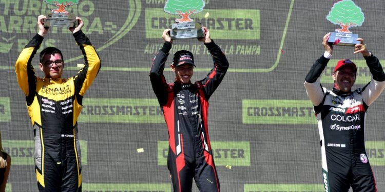 TC en Toay: ganó Ciantini tras un tardío y polémico recargo a Landa