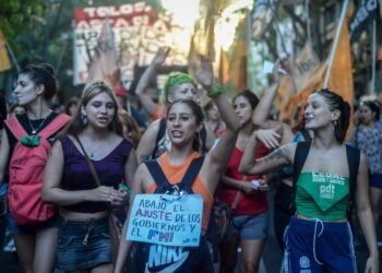 Voto joven: «La rebeldía sigue siendo de izquierda»
