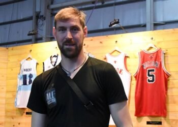 El Chapu, integrande la Generación Dorada, lamentó la ausencia de la Selección en la cita de Indonesia, Filipinas y Japón 2023