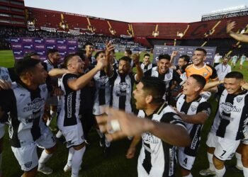 Chaco For Ever superó en los penales a Sarmiento por la Copa Argentina