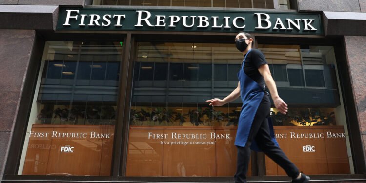 Garantizan los depósitos del Silicon Valley Bank