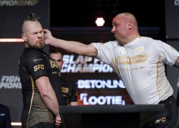 Slap fight: la insólita (y bestial) pelea a cachetadas que gana espacio en Estados Unidos