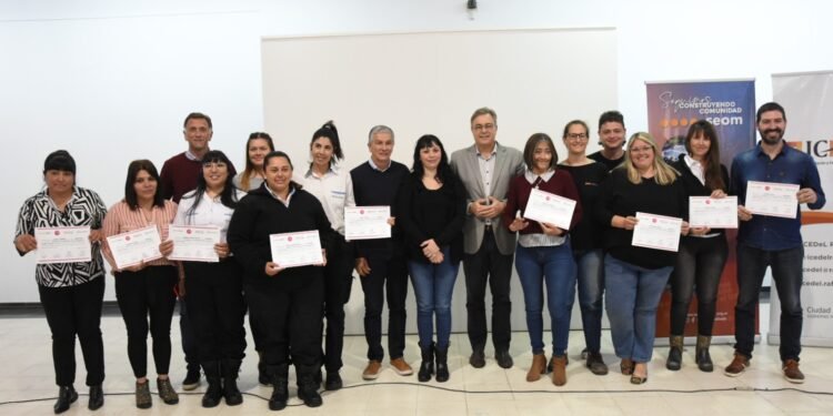 Inscripciones abiertas para el Programa de Formación para Aspirantes a Mandos Medios