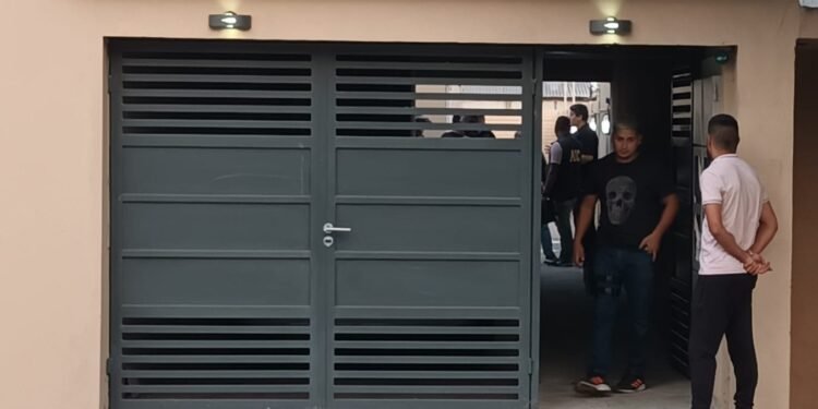 Confuso episodio en un complejo de departamentos de Villa Podio