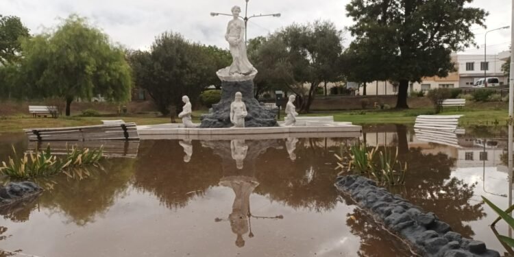 De la sequía extrema a una lluvia extraordinaria: 129 mm. en pocas horas