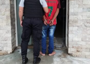 Se llevaba cables de una escuela, pero no fue lejos