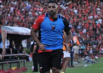 Jorge Benítez se lesionó este jueves «Wanchope» será el «Conejo» que salga de la galera en Colón
