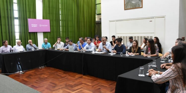 Rafaela Alimentos presentó un proyecto de traslado de su planta industrial