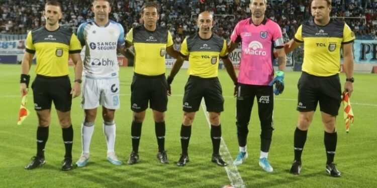 Programación y árbitros de la Primera Nacional