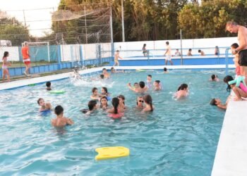 Luis Castellano visitó el Centro de Día Rafaela Oeste