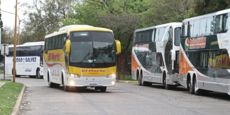 Desde este lunes Rige el segundo aumento de la tarifa del transporte interurbano en Santa Fe