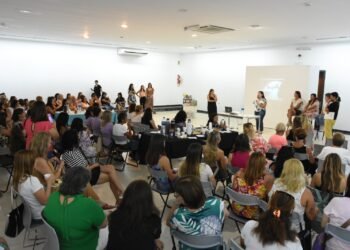 8M: trabajadoras municipales se reunieron para compartir sus experiencias