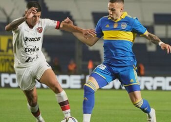 Boca y Patronato se miden en la definición de la Supercopa 2022