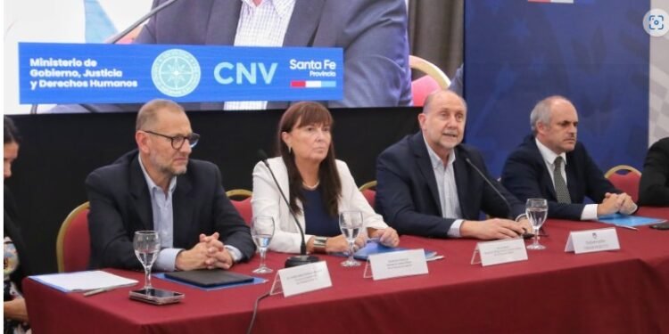 Gobiernos locales participaron de una capacitación para prevenir y detectar el lavado de activos
