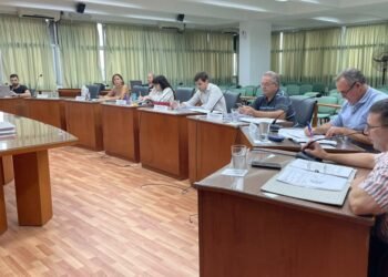 Intervenciones en diferentes calles y el debate por los crematorios