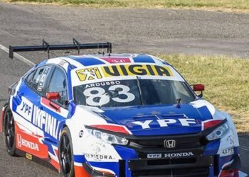 TC2000 en Rafaela: Ardusso se le animó al calor y dominó el primer entrenamiento