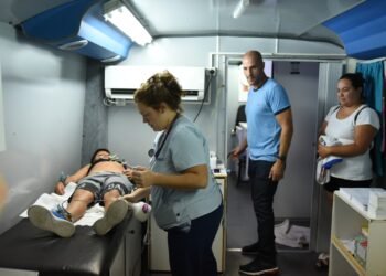«Hay Equipo» comenzó a funcionar en la plaza 25 de Mayo