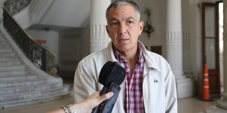 Los profesionales de la salud nucleados en AMRA aceptaron la oferta salarial de la provincia