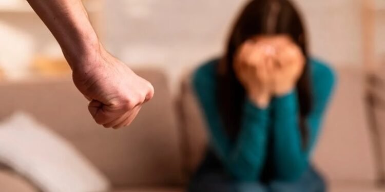 Violencia de género extrema: La desesperación de dos mujeres en sus propias casas