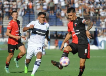 ¿Es posible tener más fútbol si Pipo insiste con línea de 5?