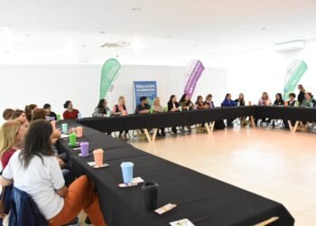 El municipio y directivos definen estrategias de educación ambiental