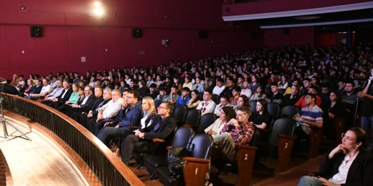 El Intendente inauguró el ciclo lectivo de Consejo Universitario de Rafaela