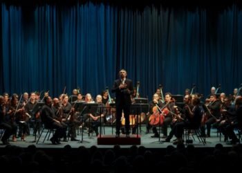 La Sinfónica de Santa Fe brindó un espectáculo en el Belgrano