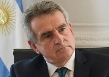 Polémica Ecos de la frase de Aníbal Fernández: Agustín Rossi mantuvo la postura y cuestionó a la oposición