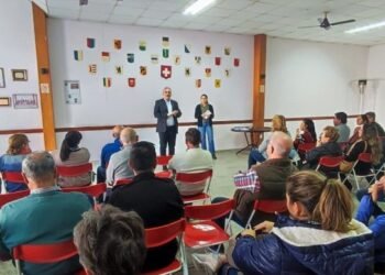 Calvo se encontró con instituciones intermedias del departamento Castellanos