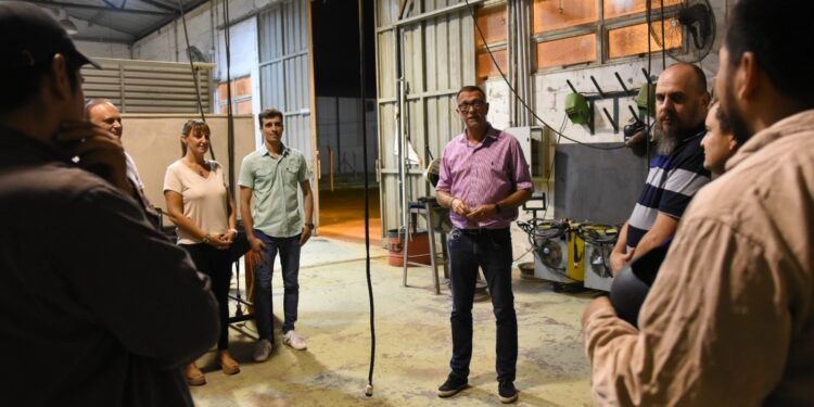 Producción y empleo: continúan las visitas a empresas y comercios de la ciudad