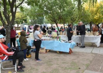 En la Plaza del Soldado, se realizó el festejo de Bo. Malvinas Argentinas