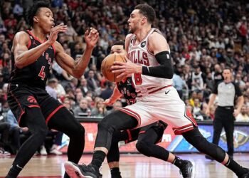 Básquet Se formaron los últimos cruces del play-in de la NBA: Lakers y Hawks ya esperan en playoffs