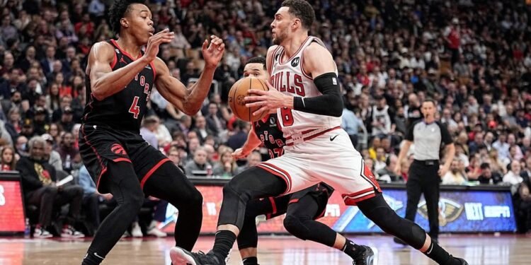 Básquet Se formaron los últimos cruces del play-in de la NBA: Lakers y Hawks ya esperan en playoffs