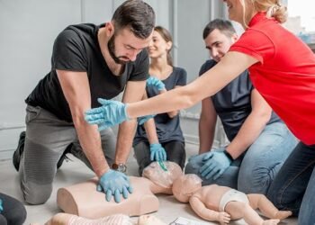 Curso masivo de RCP y Primeros Auxilios en el cine Belgrano