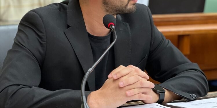 Juan Senn presentó tres proyectos relacionados con la seguridad