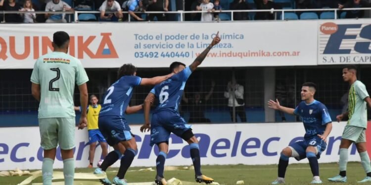 Atlético lo ganaba, se lo dieron vuelta y terminó empatando